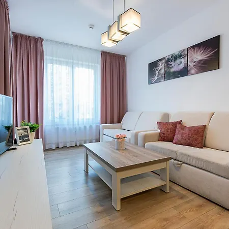Vacationclub - Polanki Park Apartament D101 *